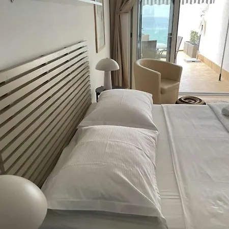 3425-13 For 5 Pers In Apartment